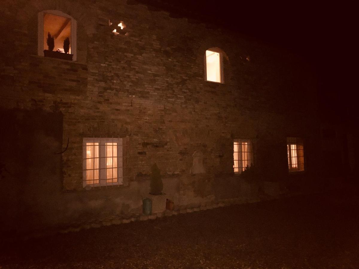 Cascina La Castagnara Bed & Breakfast Oriolo  Exterior photo